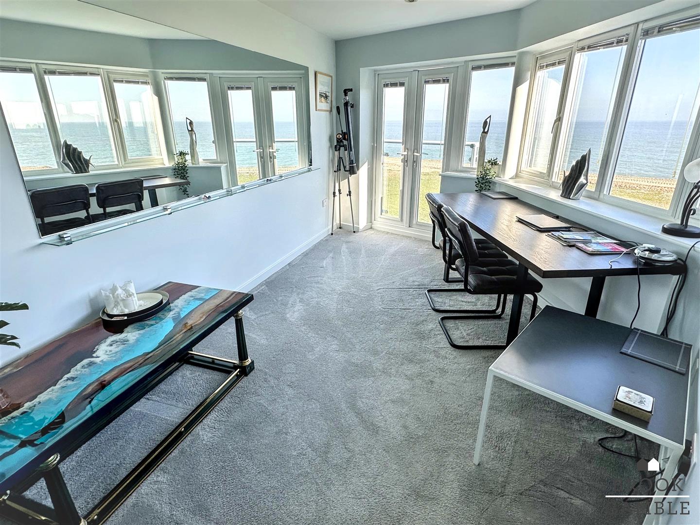 2 Bedroom Apartment - Purpose Built. 12 San Diego Way in Eastbourne,  9